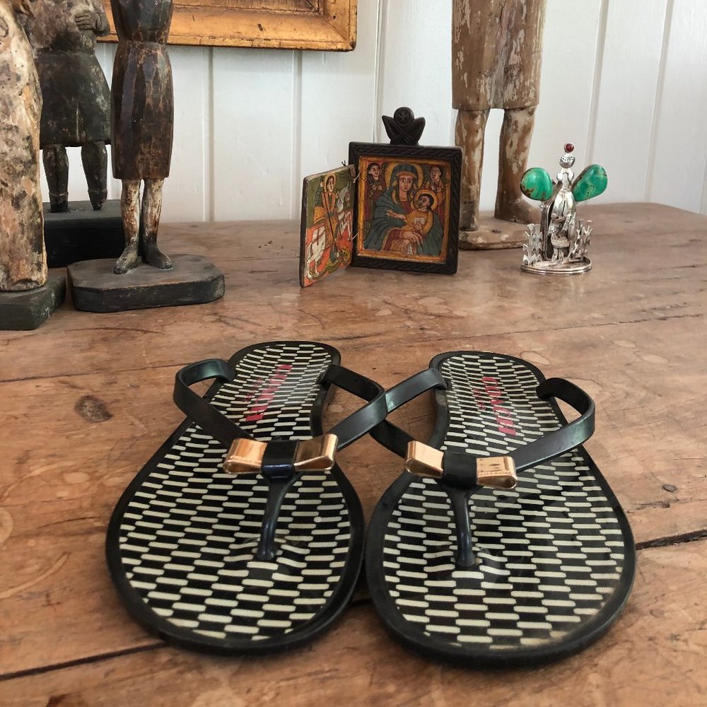 B&W Coach Sandals with Gold Bow Detail
